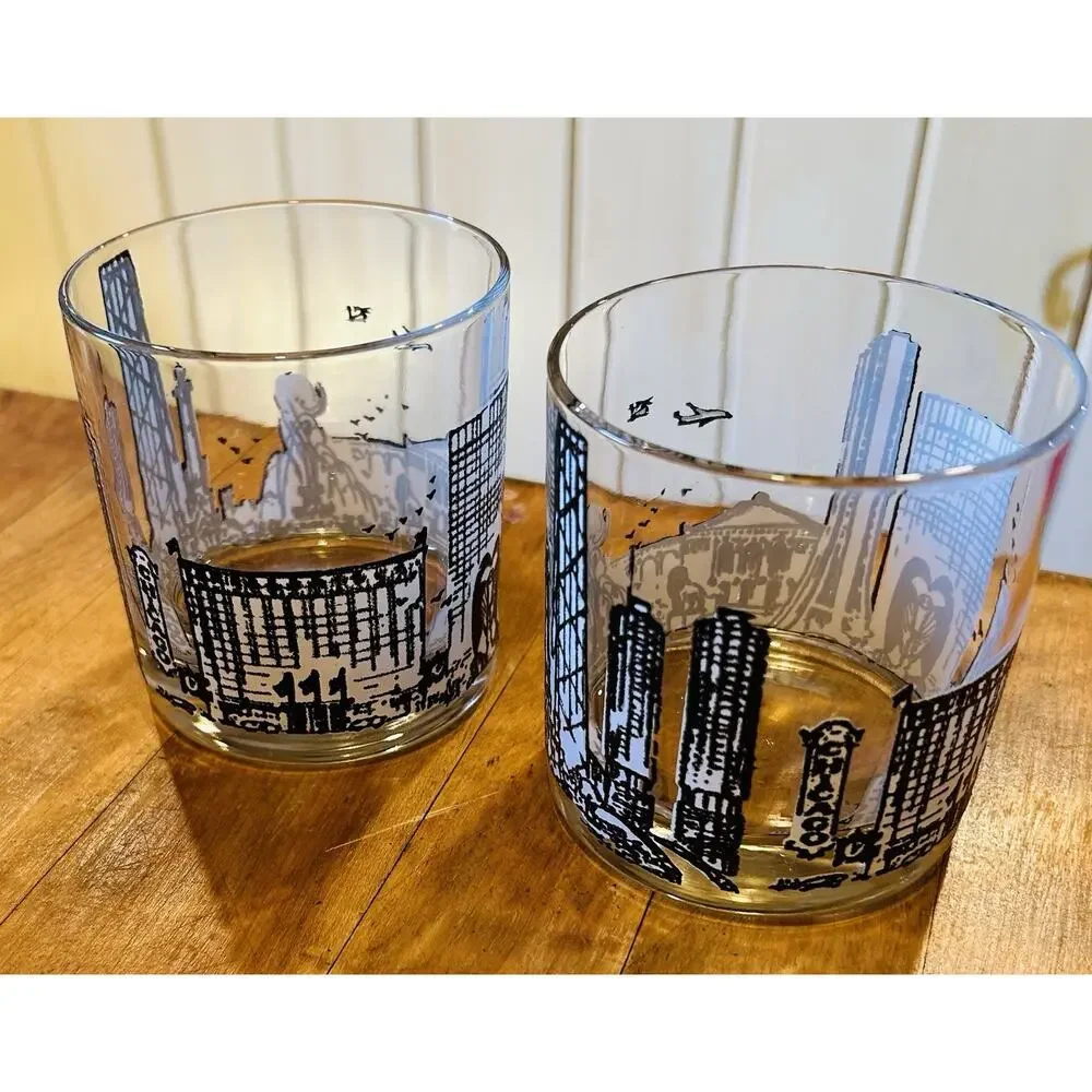 Vintage Pair of Chicago Skyline Rocks Glasses Whiskey Tumblers Black And White